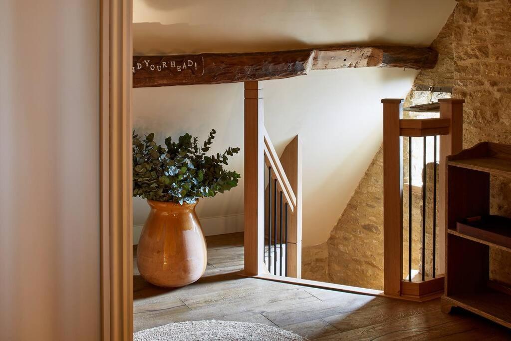Sharnbrook Dawn At The Sun Inn Felmersham, Our Signature Duplex Suite מראה חיצוני תמונה