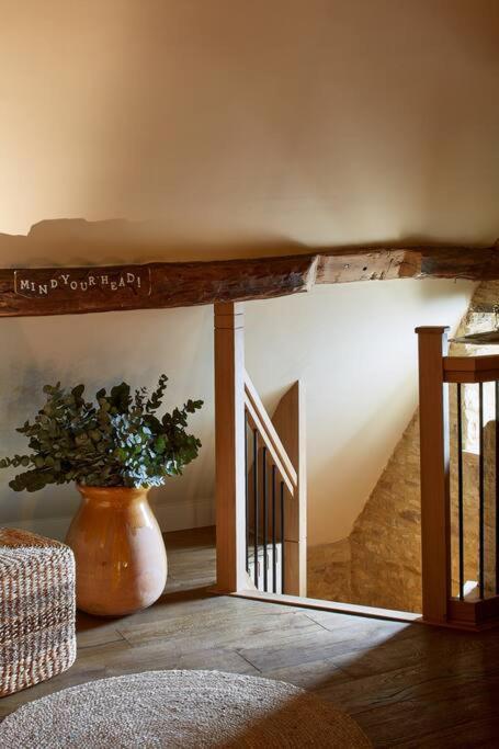 Sharnbrook Dawn At The Sun Inn Felmersham, Our Signature Duplex Suite מראה חיצוני תמונה