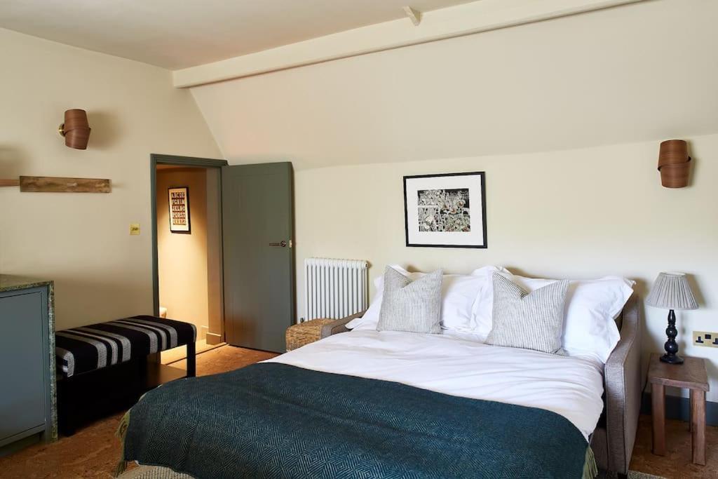 Sharnbrook Dawn At The Sun Inn Felmersham, Our Signature Duplex Suite מראה חיצוני תמונה